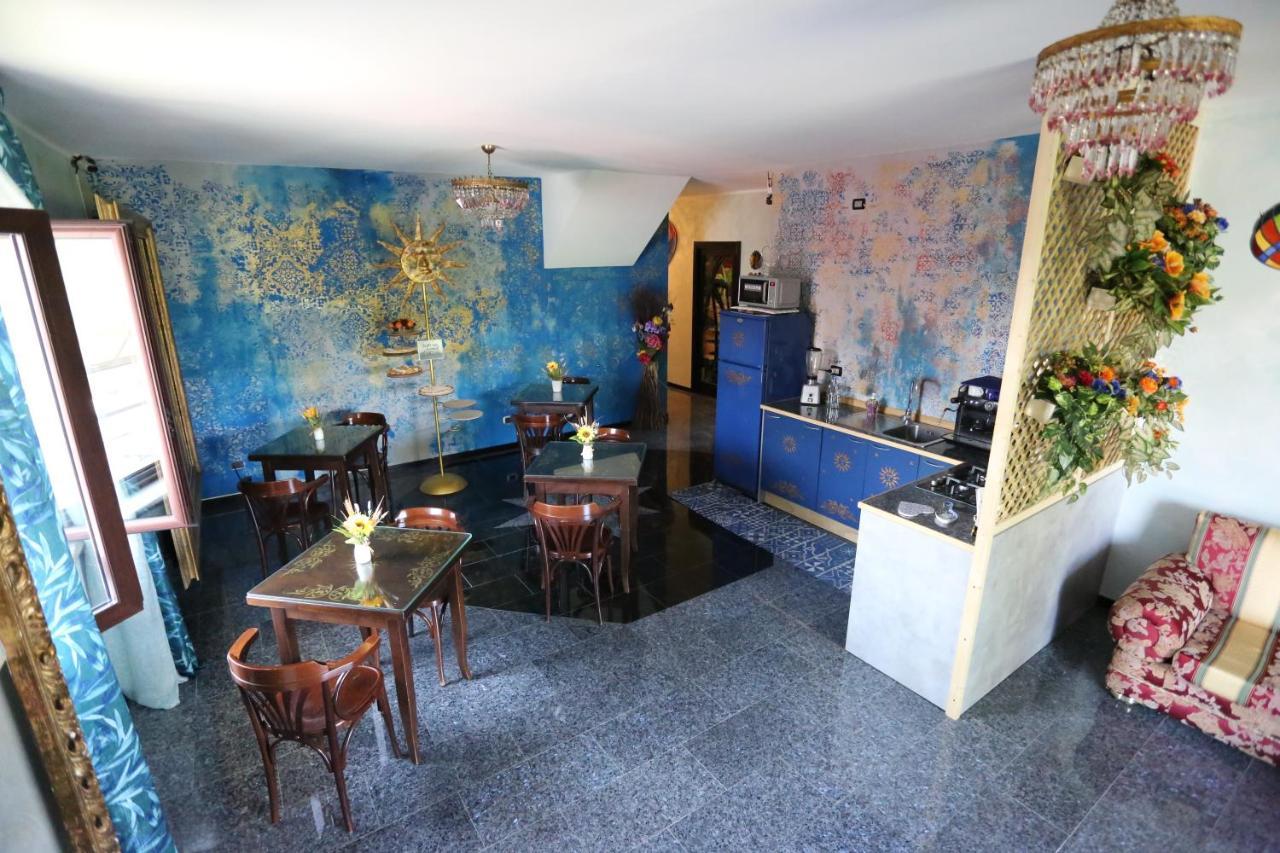 B & B L'Almanacco San Martino in Strada Luaran gambar