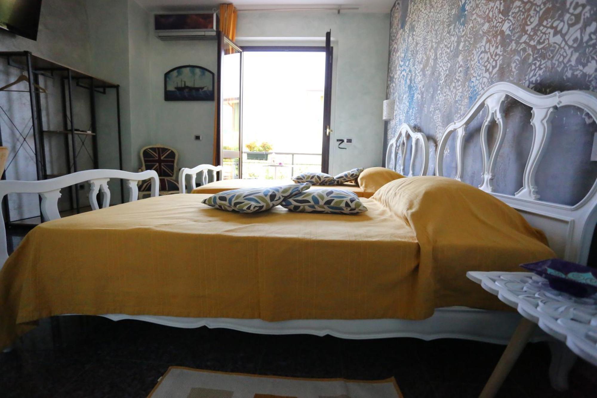 B & B L'Almanacco San Martino in Strada Luaran gambar