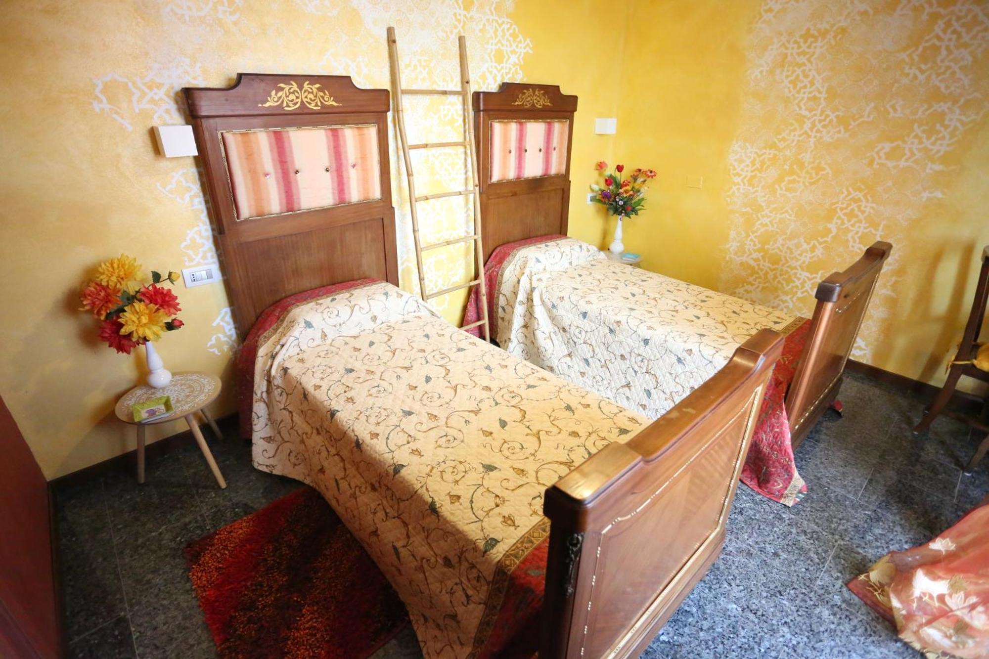B & B L'Almanacco San Martino in Strada Luaran gambar
